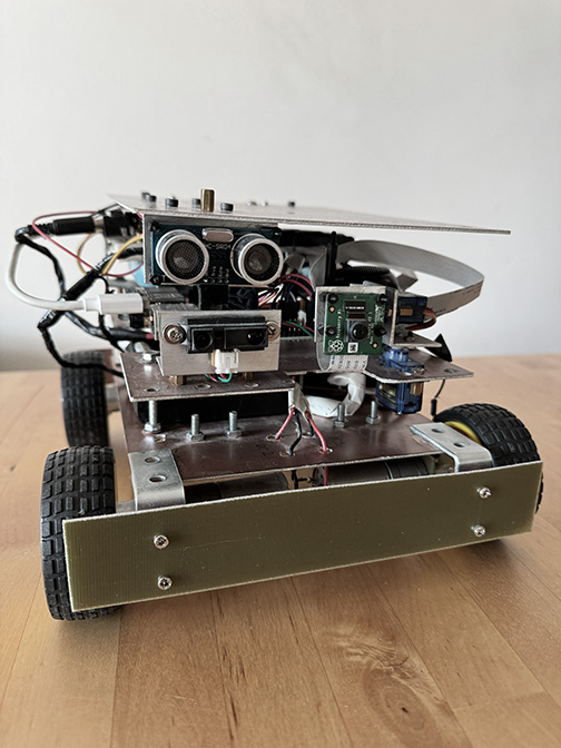 4_wheels_vehicle